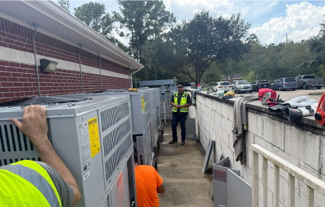 Professionals installing Bosch units