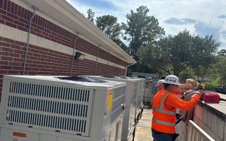 Professionals installing Bosch units