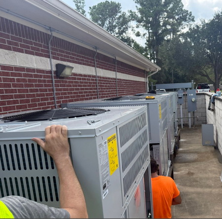 Professionals installing Bosch units